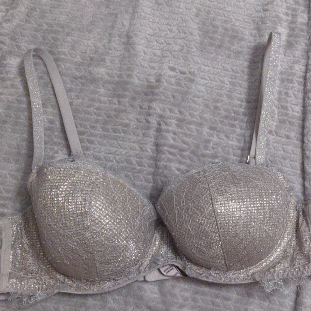 Victoria's Secret bra